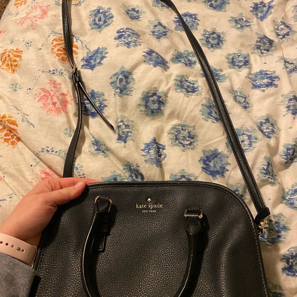Authentic Kate Spade 🙌🏼 - Picture 3 of 6
